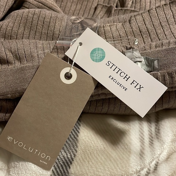 NWT Stitch Fix Evolution Buckskin Heather Thick Long Sleeve Top Sz 3X Soft Cozy - Picture 6 of 10